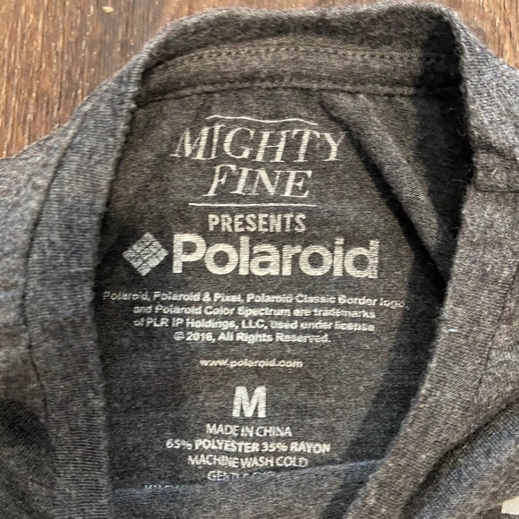 Polaroid t-shirt- men’s size M - Picture 2 of 4